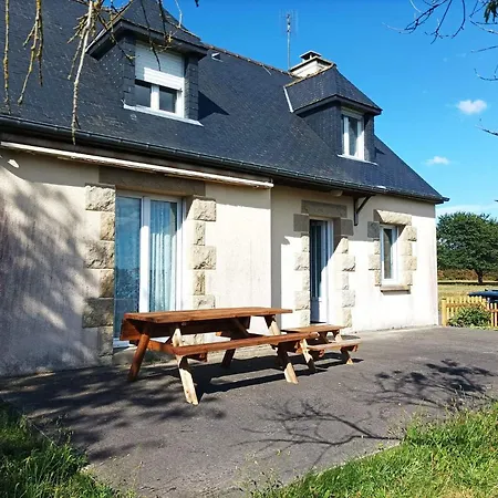 Maison Familiale Avec 9 Couchages Entre La Normandie Et La Bretagne Proche Du Mt St-michel